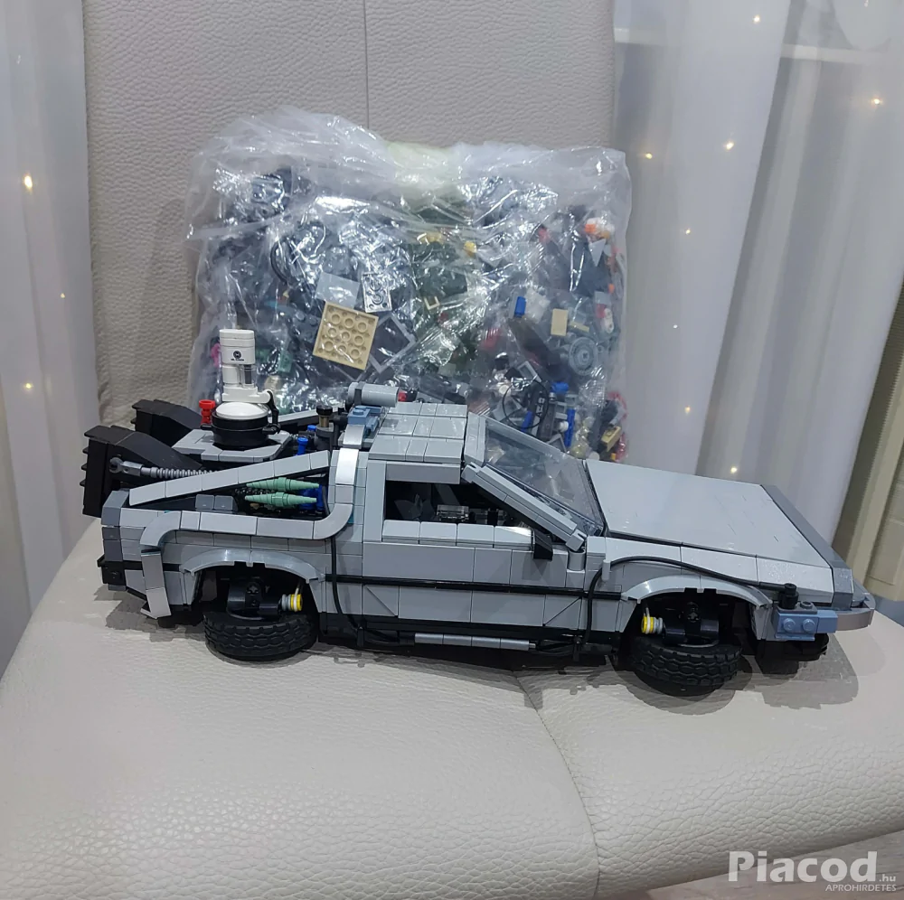 Delorean - Vissza a jövőbe időgép Lego kompatibilis