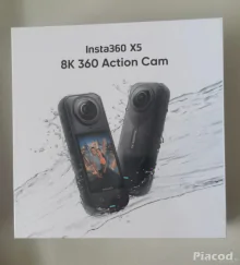 Insta360 X5