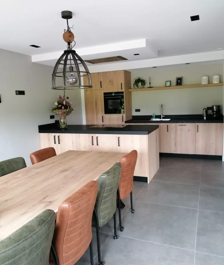 Aca82bc4 79b4 4658 a1d5 154017a72128 - Pine Apple Meubelmakerij