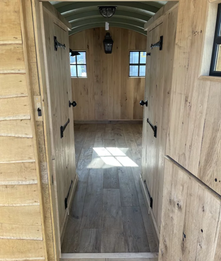 IMG 0952 - Pine Apple Meubelmakerij