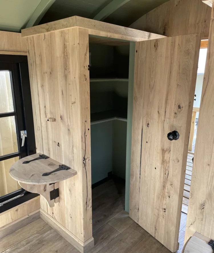 IMG 0963 - Pine Apple Meubelmakerij