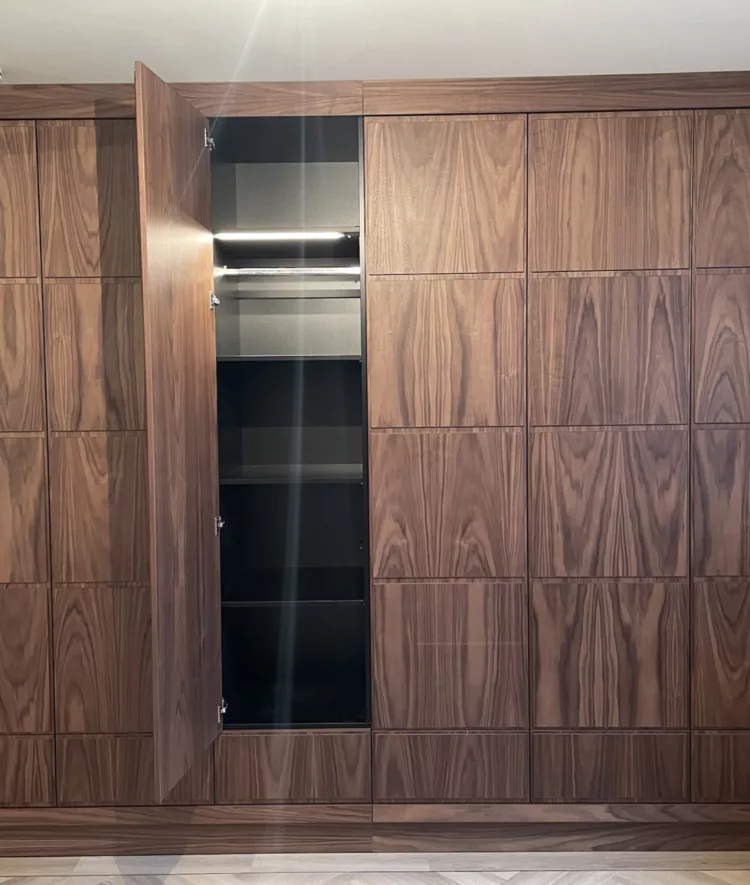 IMG 1978 - Pine Apple Meubelmakerij