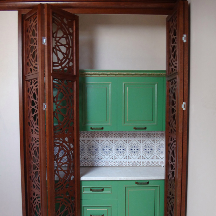 Складные двери