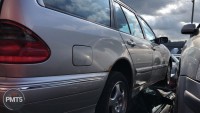 MERCEDES-BENZ E-CLASS 2000 на запчасти, 11BY-393