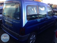 CITROEN BERLINGO 2002 на запчасти, 11BY-245