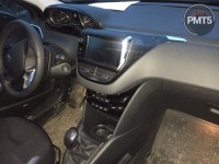 11BY-196, PEUGEOT 208 2014 para las piezas de repuesto
