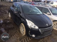11BY-196, PEUGEOT 208 2014 para las piezas de repuesto