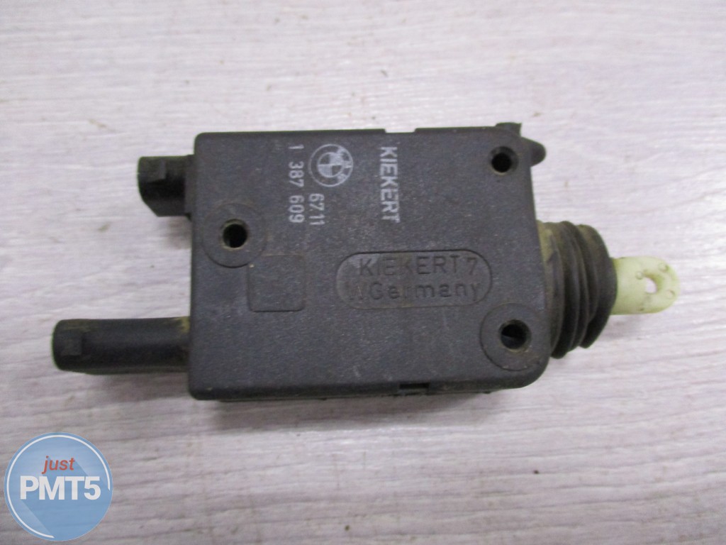 моторчик открывания багажника. моторчик активатора крышки багажника бмв. моторчик открывания багажника. моторчик открывания багажника. моторчик открывания багажника ваз 2112.