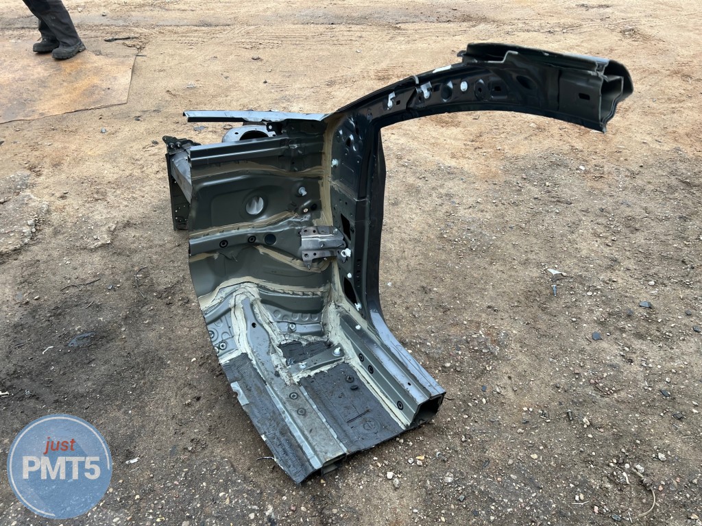 Front quarter R. TOYOTA C-HR 2017 buy -pushkino-bratovschina, 128RU1-3158