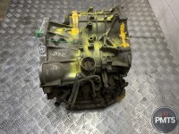 Automatinė pavarų dėžė komplektas TOYOTA AVENSIS 2001 (2B720), 11BY1-27370