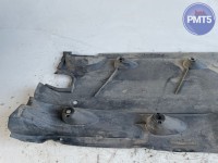 Osłona podwozia prawa SKODA SUPERB II 2012 (3T0825202F), 290LT1-848
