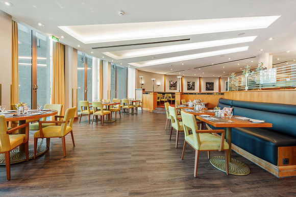Novotel Freiburg am Konzerthaus Hotel Restaurant 580x330