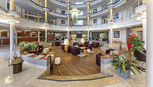 ACHAT Hotel Magdeburg Lobby 580x330