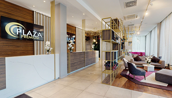 Plaza Premium München Lobby 580x330
