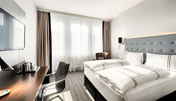 Premier Inn München City Ost Hotel Schlafzimmer 580x330