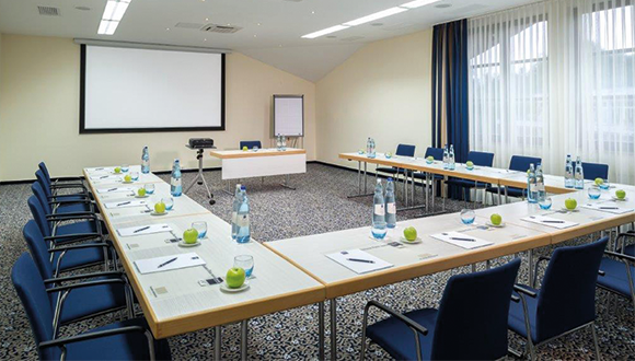 Dorint Sporthotel Garmisch-Partenkirchen Tagungsraum 580x330