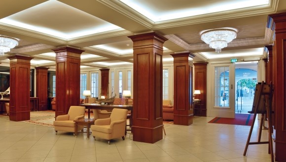 ATLANTIC Grand Hotel Travemünde Foyer 580x330