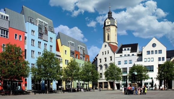 Marktplatz mit dem Hanfried-Denkmal in Jena