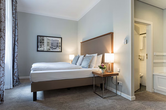 Radisson Blu Schwarzer Bock Hotel Zimmer 580x330