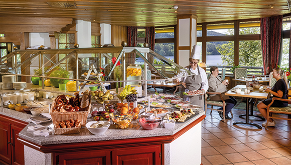 Maritim Titisee Hotel Frühstück 580x330