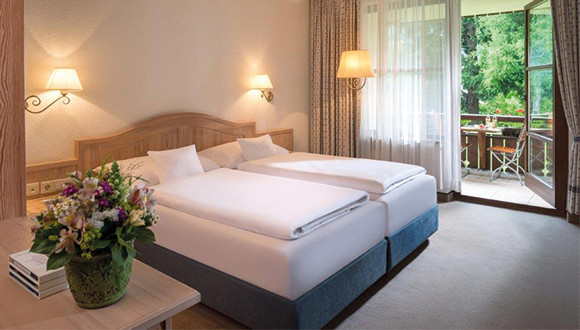Dorint Sporthotel Garmisch-Partenkirchen Zimmer 580x330
