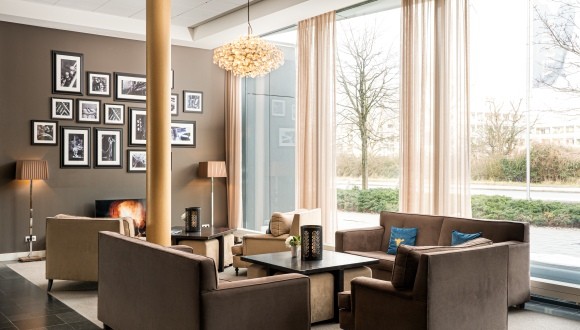 The Rilano München Lobby Rezeption