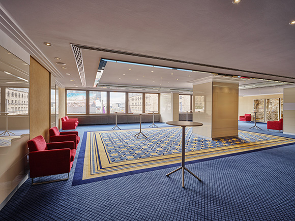 Steigenberger Graf Zeppelin Foyer 580x330