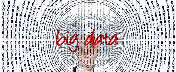 730x300 Hand mit Stift Big Data