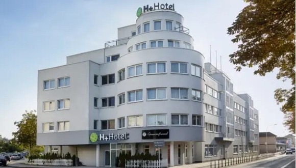 Hotelplus Darmstadt Aussenansicht