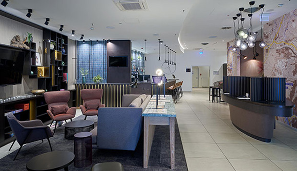 Premier Inn Würzburg lobby 580x330