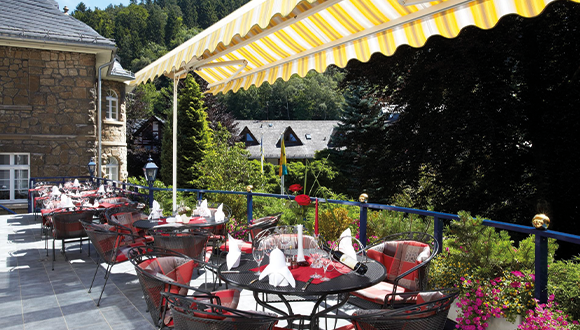 Rüters Parkhotel Essen draussen 580x330