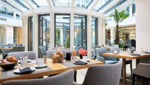 Plaza Classik Berlin Alex Restaurant Breakfast