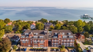 Country Hotel Timmendorf Luftaufnahme mit Meerblick