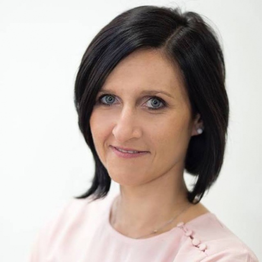 Anna Hulok