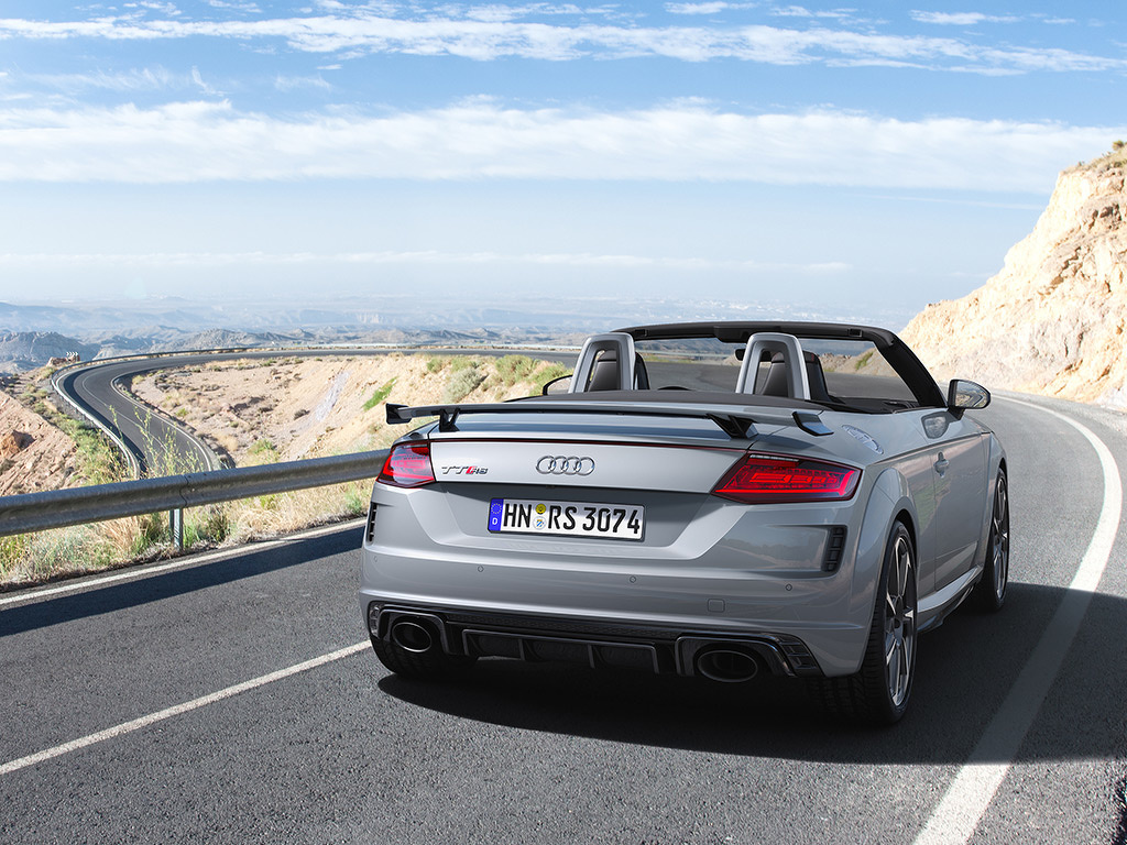 Audi rs турбо