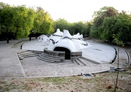 Amdavad Ni Gufa