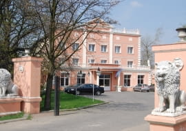 makabryła, architektura, hotel, hotel hrabski, warszawa, polska
