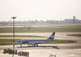 12.09.2016 Warszawa . Lotnisko Chopina . Fot. Adam Stepien / Agencja Gazeta SLOWA KLUCZOWE: lotnisko chopina samolot lot panstwowe linie lotnicze pll lot