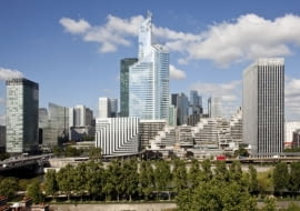 Najwyższy biurowiec we Francji - First Tower w Paryżu