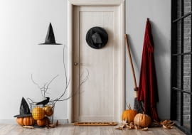 Renowacja drzwi drewnianych