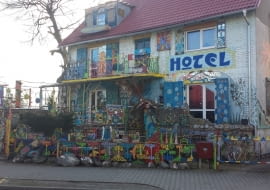 Hotel Republika Wyobraźni w Mirosławcu