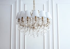 Jak podłączyć żyrandol?