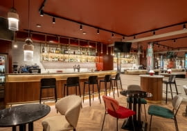 Wnętrza hotelu Mövenpick Budapest Centre - projekt pracowni Tremend