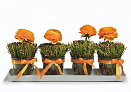 10.04.2011 WARSZAWA WYSTAWA I POKAZ FLORYSTOW PRAC DYPOLOMOWYCH SZKOLY MALGORZATY NISKIEJ FLORYSTA 2011 WIELKANOCNE KOMPOPZYCJE DLA CZASOPISMA BUKIETTY FOT. ARKADIUSZ SCICHOCKI / AGENCJA GAZETA