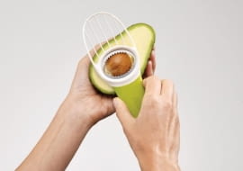 Urządzenie GoAvocado od marki Joseph and Joseph