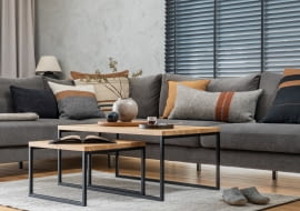 Poduszki dekoracyjne - modne wzory i kolory. Jakie poduszki dekoracyjne wybrać?