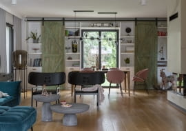 Dom nieopodal Paryża