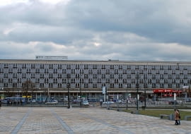 Hotel Cracovia w Krakowie - historia, bryła