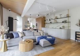 Oświetlenie – jego rodzaj, rozmieszczenie oraz barwa światła – w dużej mierze decyduje o nastroju wnętrza.