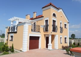 Dom pokazowy osiedla Villa Campina